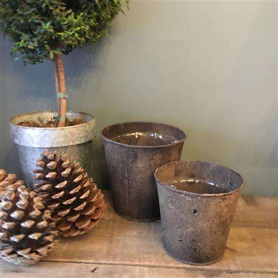 Rust Effect Plant Pots