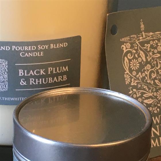 The white Candle Co 650g Jar